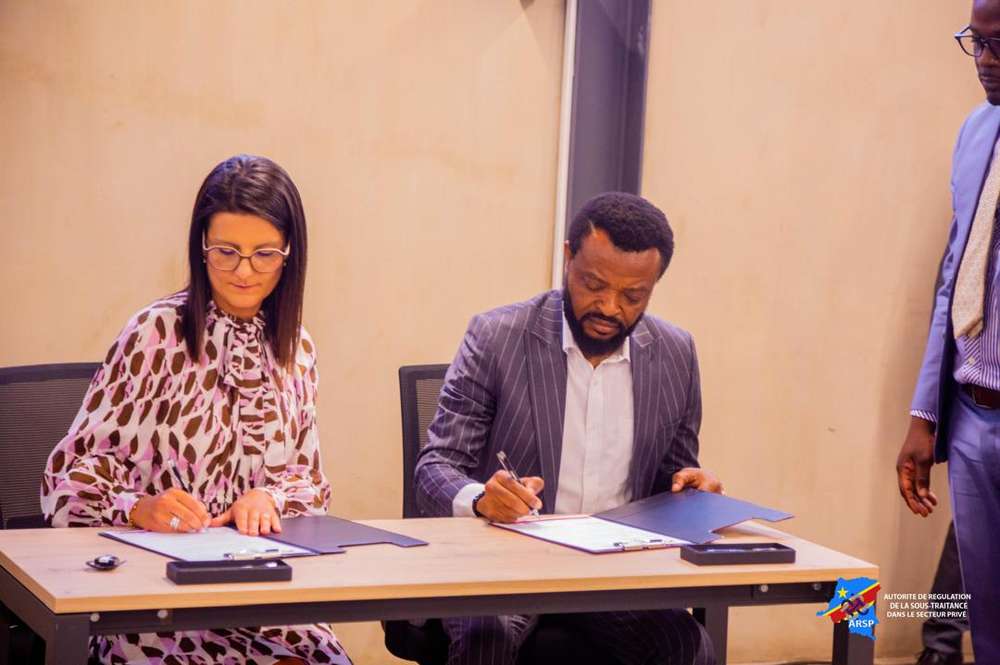 Cérémonie de signature du contrat de sous-traitance entre Macken Pices et Kamoa Copper, le 20 septembre 2024